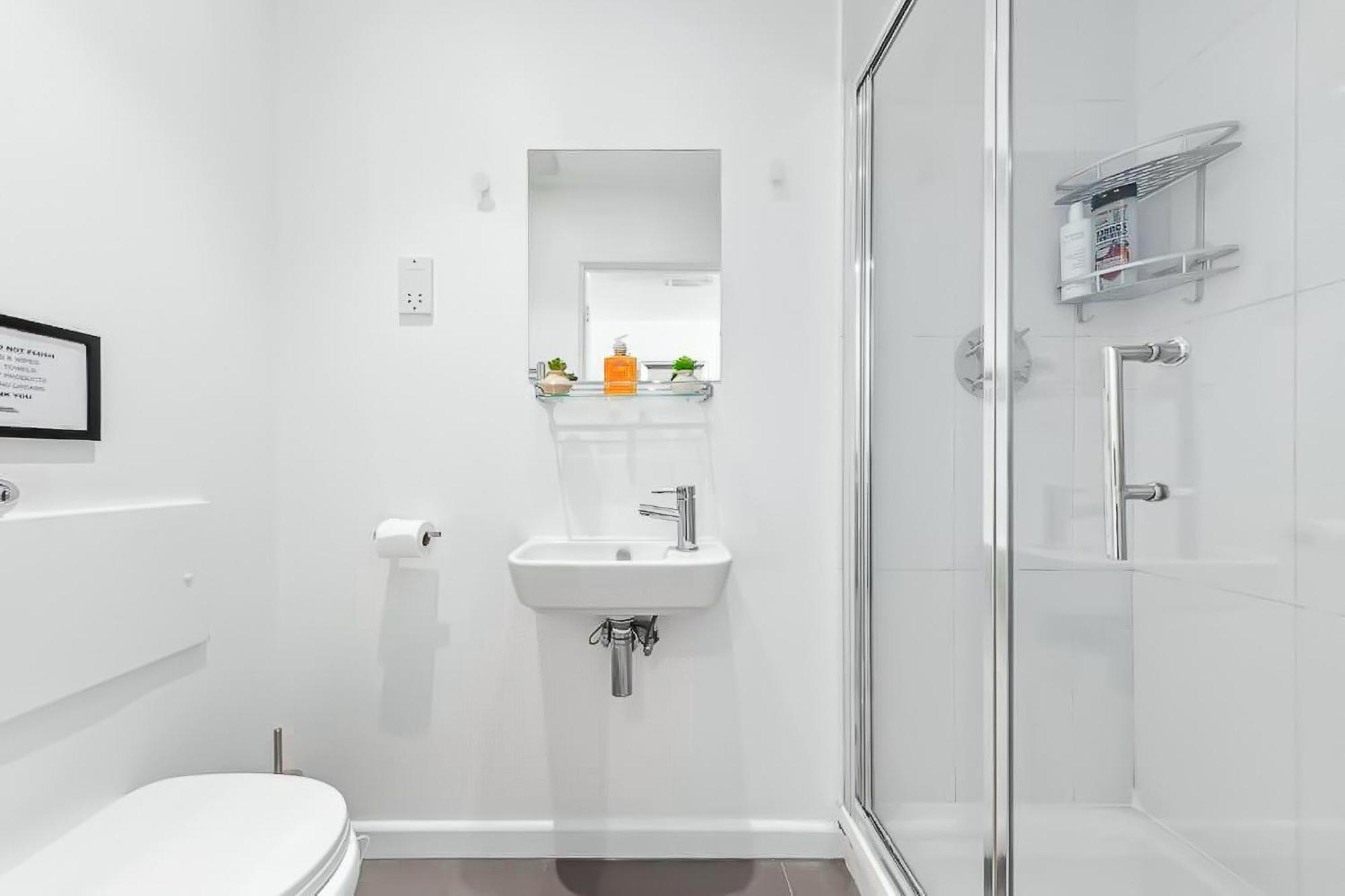 1 Bedroom Flat Piccadilly Sleep 7 In London Vr10 Exteriér fotografie